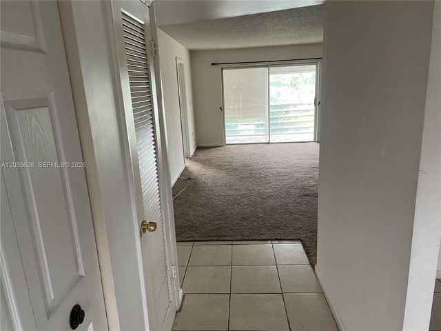 8135 Sunrise Lakes Blvd 309, Sunrise, FL 33322