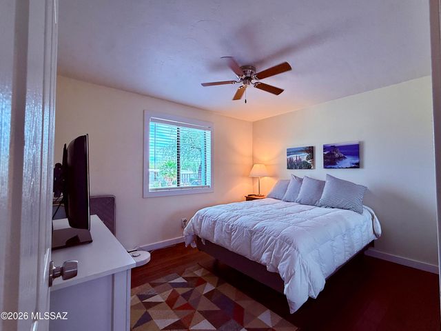 2523 W Calle Paraíso, Tucson, AZ 85745
