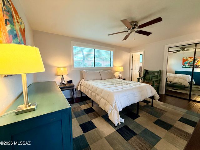 2523 W Calle Paraíso, Tucson, AZ 85745