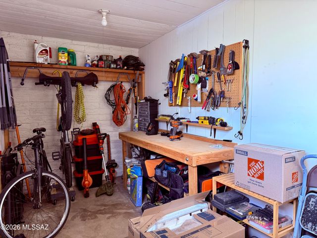 2523 W Calle Paraíso, Tucson, AZ 85745