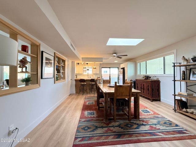 2523 W Calle Paraíso, Tucson, AZ 85745