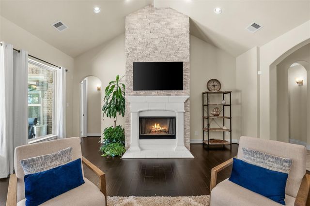 8992 Wind Jammer Lane, Montgomery, TX 77316