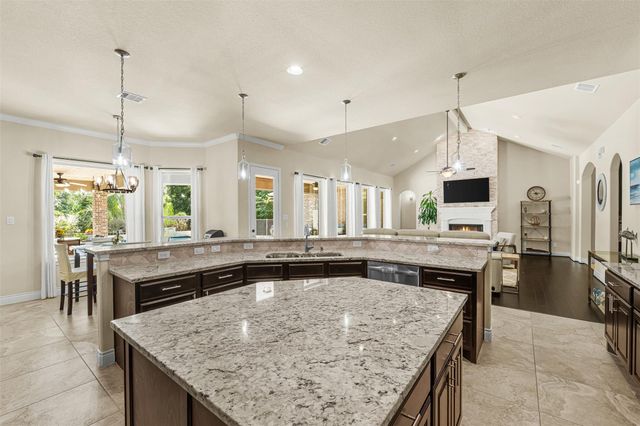 8992 Wind Jammer Lane, Montgomery, TX 77316