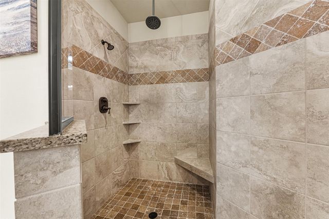 8992 Wind Jammer Lane, Montgomery, TX 77316