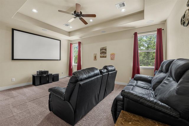 8992 Wind Jammer Lane, Montgomery, TX 77316