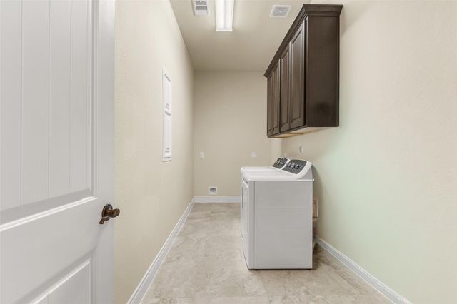 8992 Wind Jammer Lane, Montgomery, TX 77316