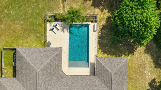 8992 Wind Jammer Lane, Montgomery, TX 77316