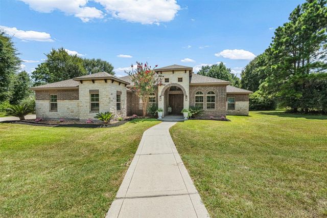 8992 Wind Jammer Lane, Montgomery, TX 77316