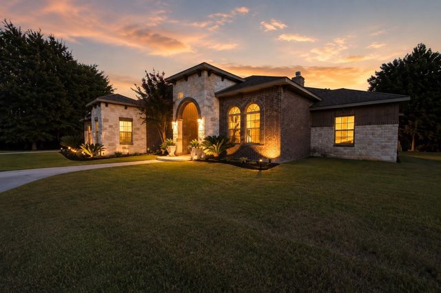 8992 Wind Jammer Lane, Montgomery, TX 77316