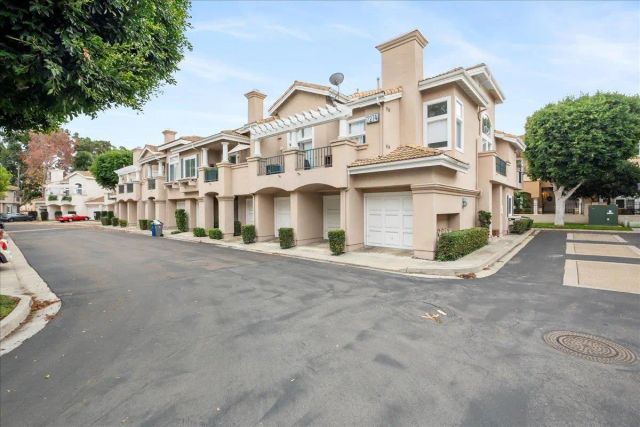 7274 Shoreline Drive 116, San Diego, CA 92122