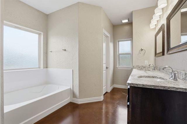 6403 Westover Drive, Granbury, TX 76049