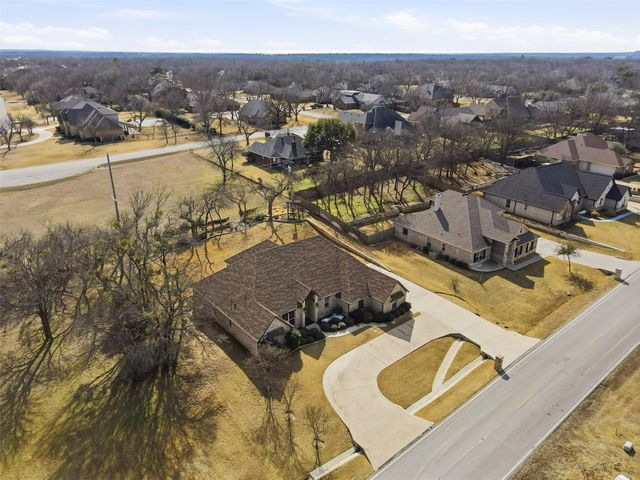 6403 Westover Drive, Granbury, TX 76049