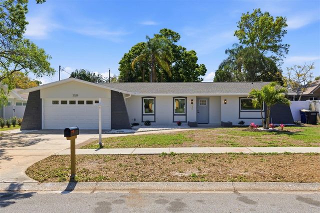 2325 GLENMOOR ROAD N, Clearwater, FL 33764