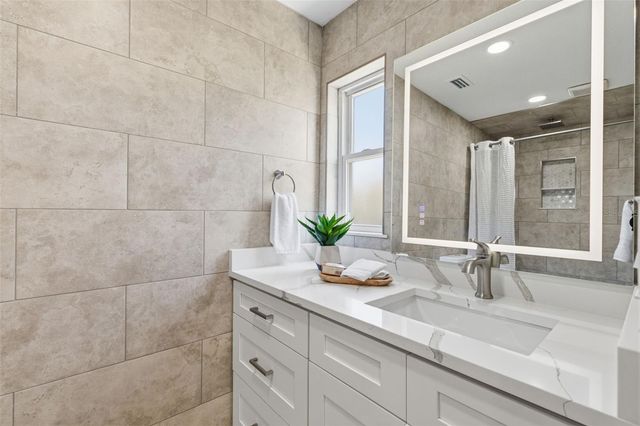 2325 GLENMOOR ROAD N, Clearwater, FL 33764