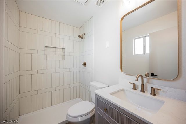 5539 Ballinger Drive, Las Vegas, NV 89142