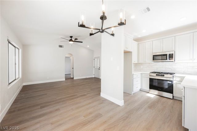 5539 Ballinger Drive, Las Vegas, NV 89142