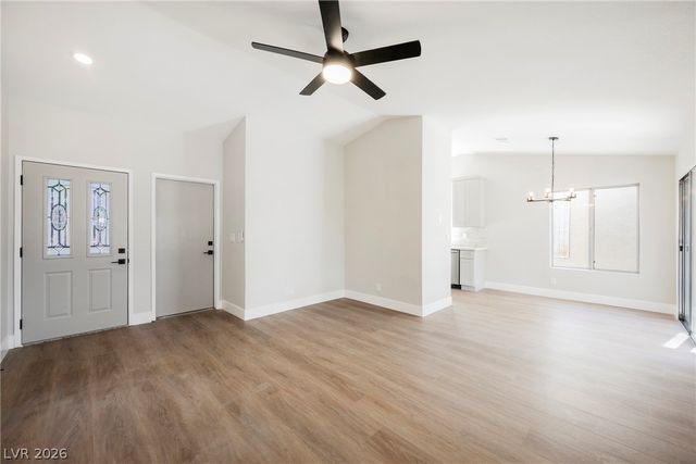 5539 Ballinger Drive, Las Vegas, NV 89142