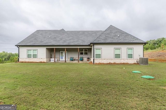 216 Creekside Trail, Forsyth, GA 31029