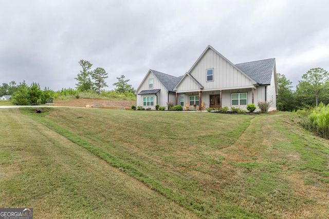 216 Creekside Trail, Forsyth, GA 31029