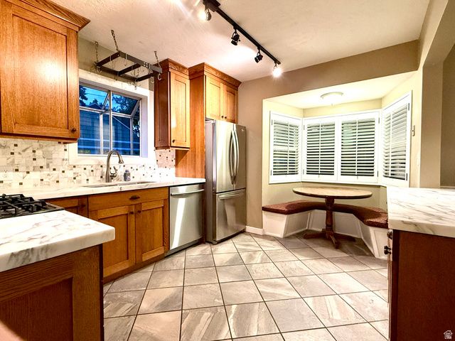 2123 E HUBBARD AVE, Salt Lake City, UT 84108