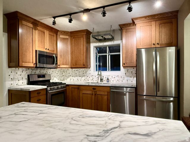 2123 E HUBBARD AVE, Salt Lake City, UT 84108