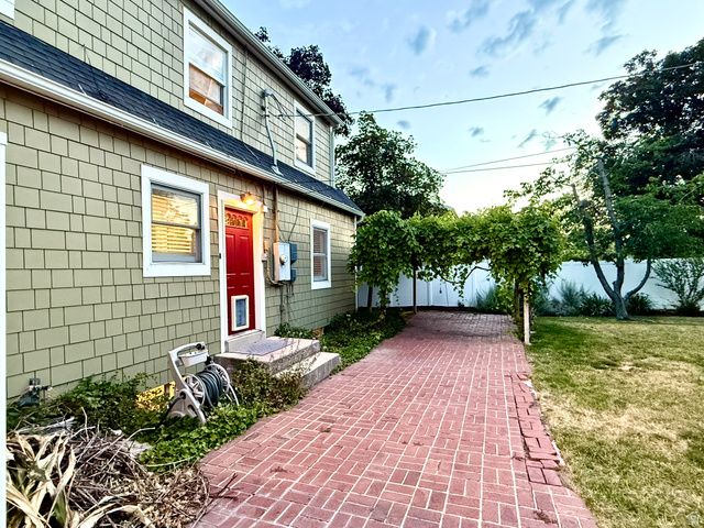 2123 E HUBBARD AVE, Salt Lake City, UT 84108
