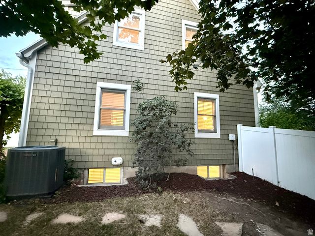 2123 E HUBBARD AVE, Salt Lake City, UT 84108