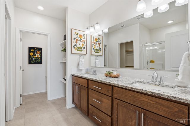 18522 White Rose Pl, Nampa, ID 83687