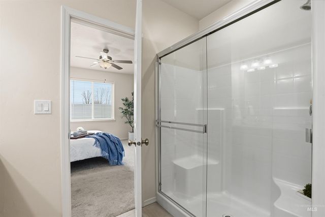 18522 White Rose Pl, Nampa, ID 83687