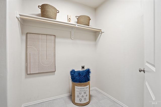 18522 White Rose Pl, Nampa, ID 83687