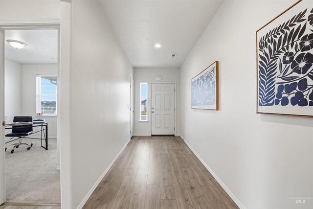 18522 White Rose Pl, Nampa, ID 83687