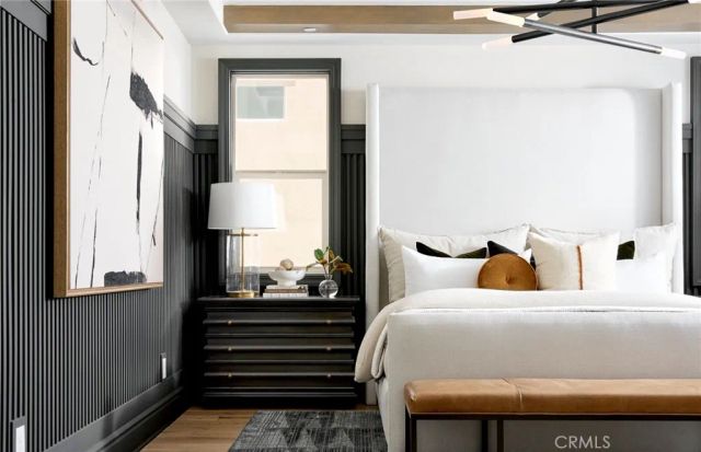 11832 Canoga Avenue, Chatsworth, CA 91311