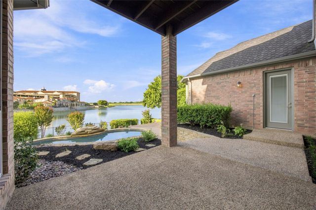 6904 Edgewater Drive, Mckinney, TX 75072