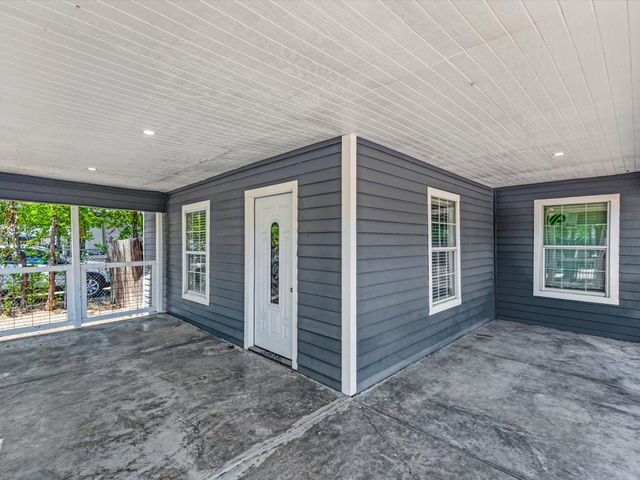 3435 Avenue M, Fort Worth, TX 76105