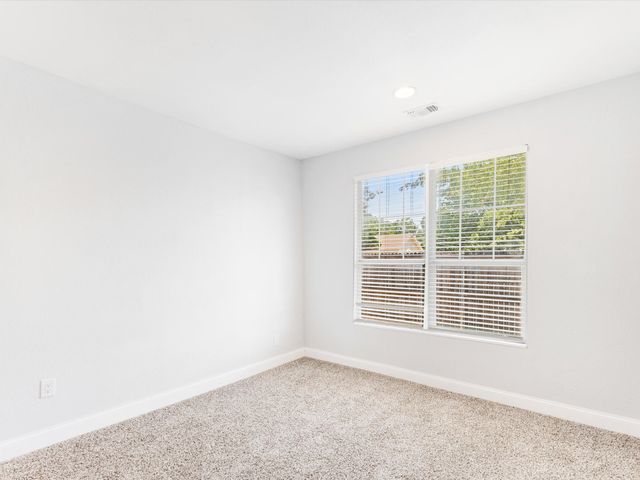 3435 Avenue M, Fort Worth, TX 76105