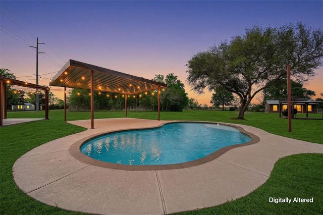 13926 Fm 442 Road, Needville, TX 77461
