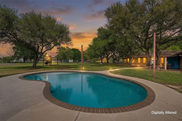 13926 Fm 442 Road, Needville, TX 77461