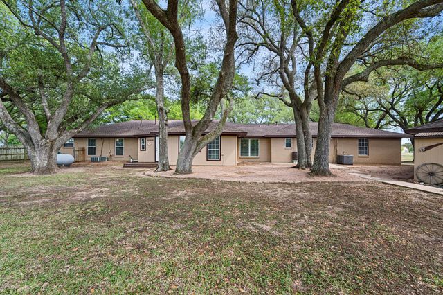 13926 Fm 442 Road, Needville, TX 77461
