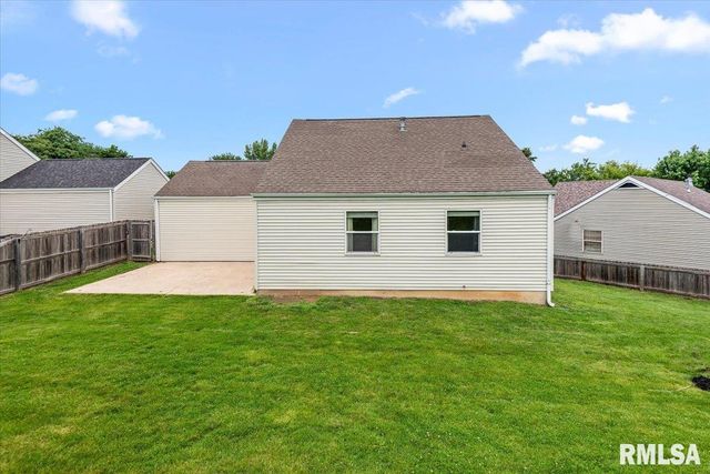 1524 Maureen Court, Springfield, IL 62702