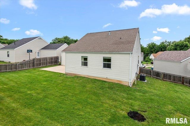 1524 Maureen Court, Springfield, IL 62702