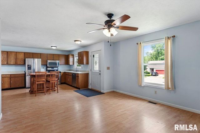1524 Maureen Court, Springfield, IL 62702