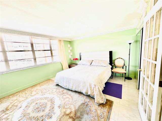 250 174th St 1510, Sunny Isles Beach, FL 33160