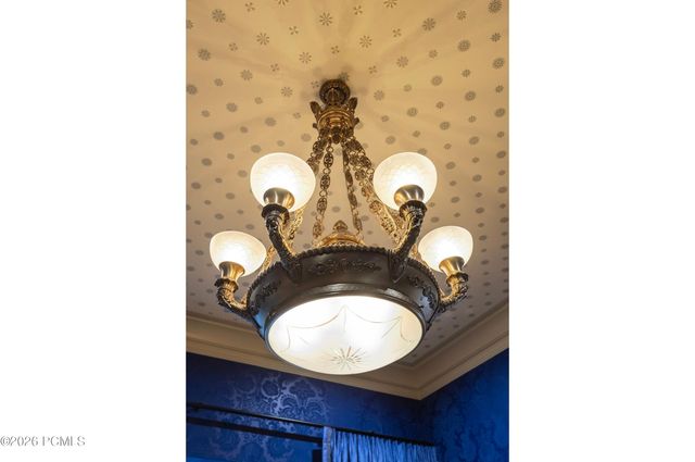 367 E 3rd Avenue, Salt Lake City, UT 84103