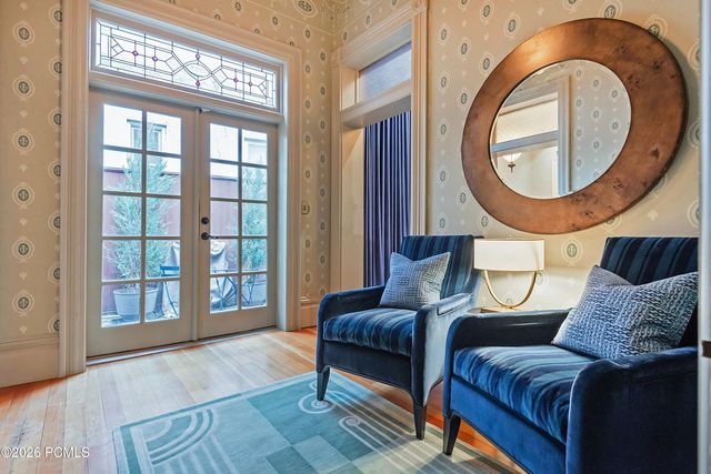 367 E 3rd Avenue, Salt Lake City, UT 84103