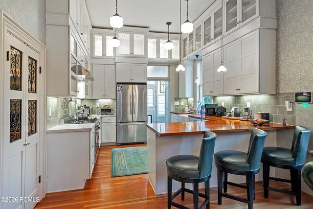 367 E 3rd Avenue, Salt Lake City, UT 84103