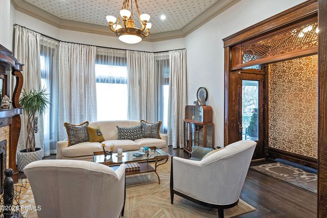 367 E 3rd Avenue, Salt Lake City, UT 84103