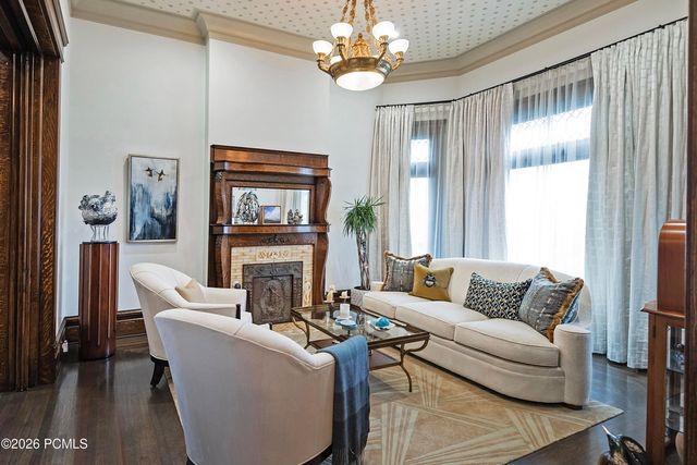 367 E 3rd Avenue, Salt Lake City, UT 84103