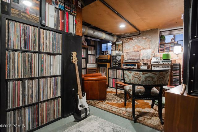 367 E 3rd Avenue, Salt Lake City, UT 84103