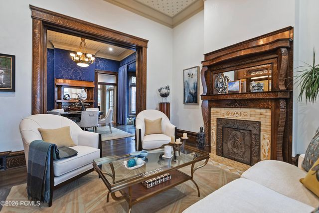 367 E 3rd Avenue, Salt Lake City, UT 84103