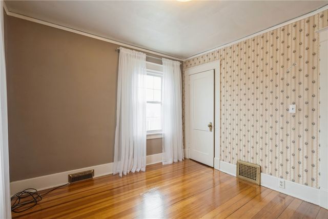 226 Johnson Ave, Cedar Rapids, IA 52405